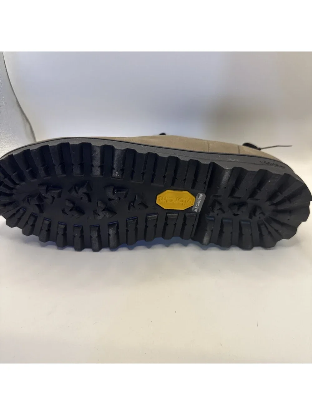 Men's Vibram Huckberry All Weather Storm Chelsea Boots Size 11 Mens